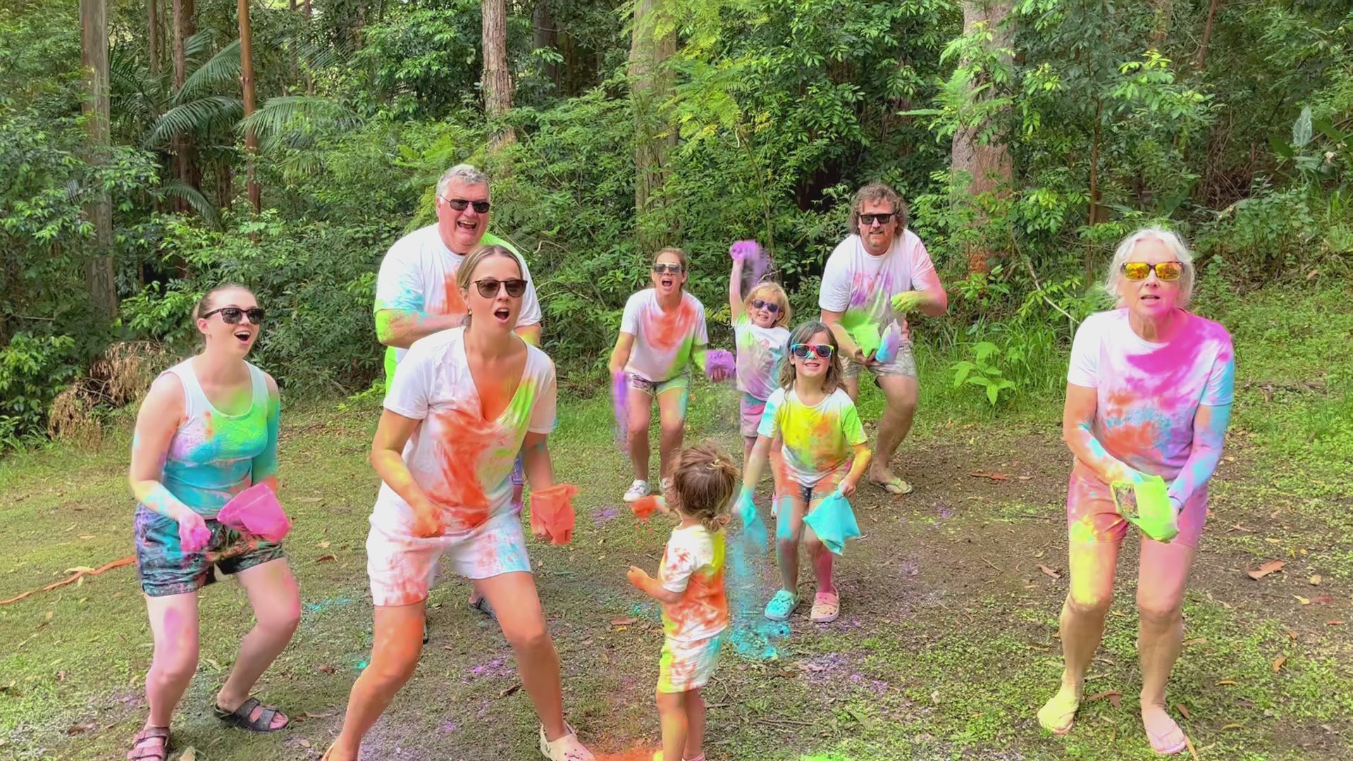 Load video: school color run colored powder for color fun runs. Color run powder supplies